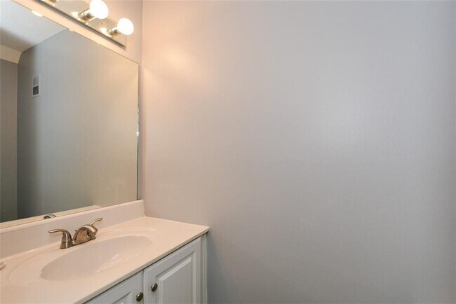 Foto del edificio - 1204 Ashborough Rd SE