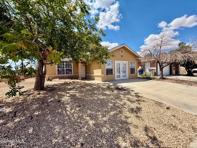 Building Photo - 3401 Tierra Zafiro Dr