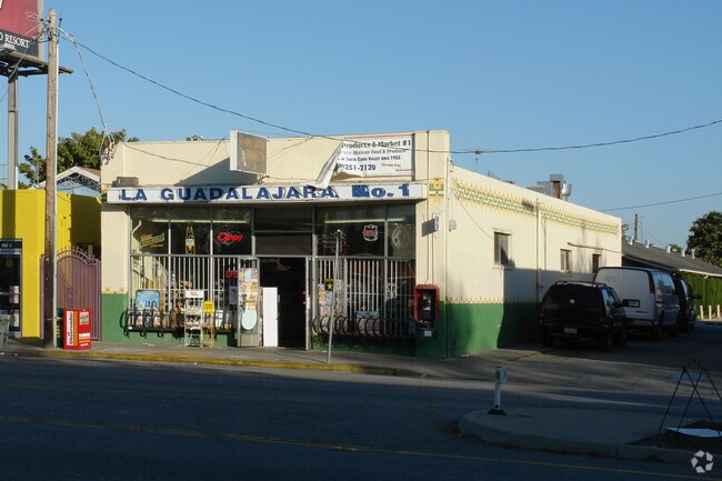 Building Photo - 1661 Alum Rock Ave