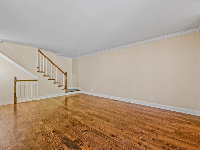 Foto del edificio - 1068 Shermer Rd