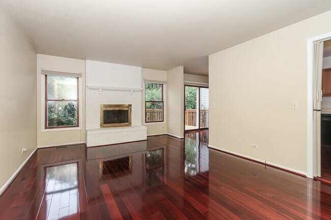 Building Photo - 414 Villa Cir Dr
