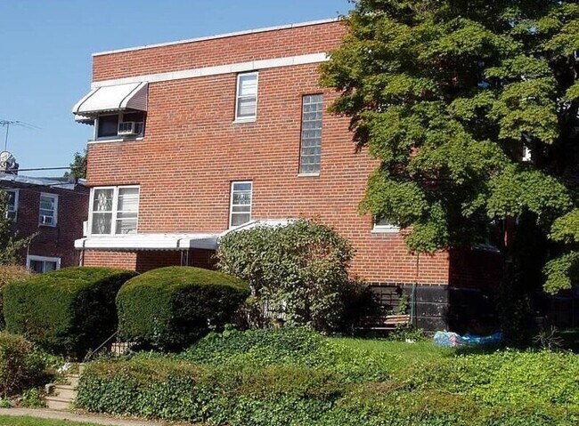 Foto del edificio - 7900 Gilbert St