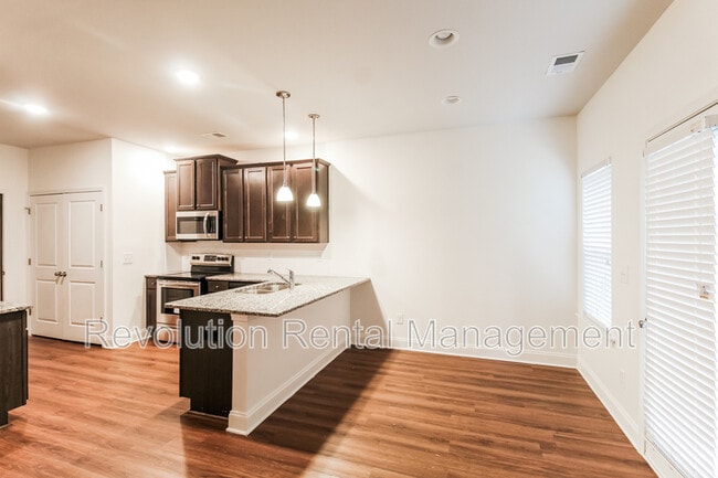 Building Photo - 11106 Benton Woods Dr