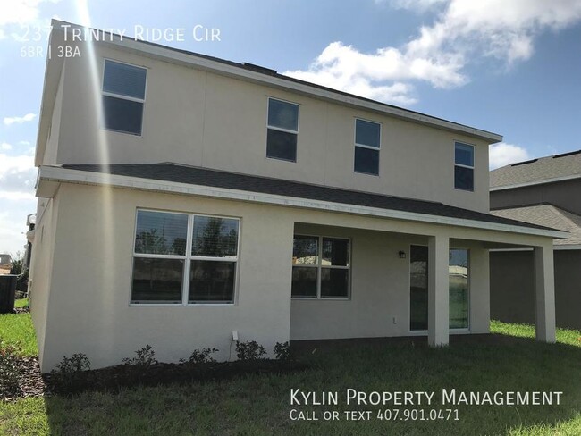 Foto del edificio - 237 Trinity Ridge Cir