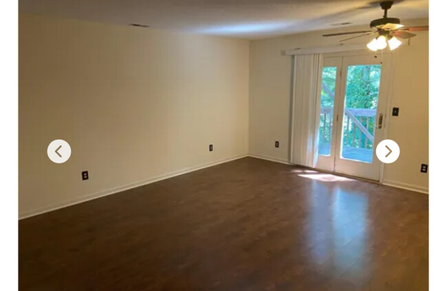 Foto del edificio - 2700 Indian Ridge Rd