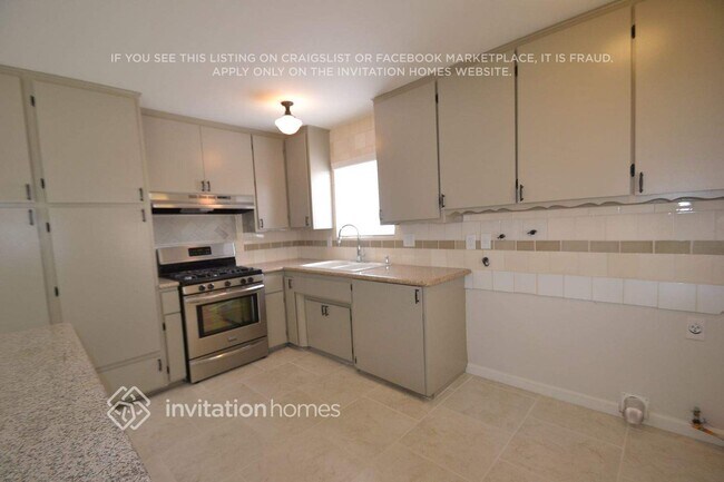 Foto del edificio - 7153 Bradford Ave