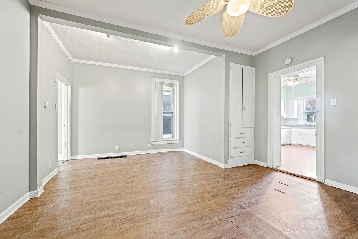 Primary Photo - 1314 W Washington Blvd