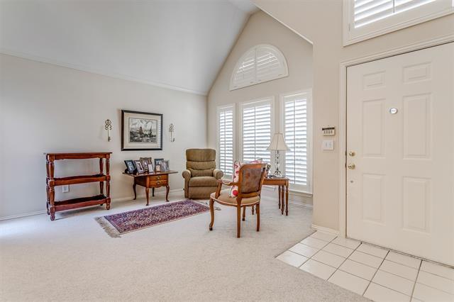 Foto del edificio - 4033 Lamorna Dr