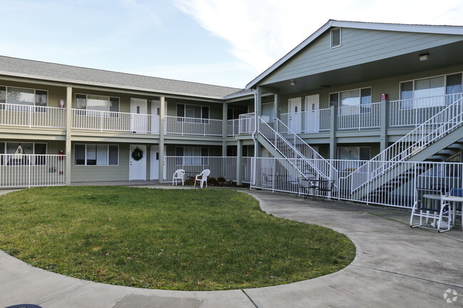 Foto del edificio - Cedar Pointe Apartments