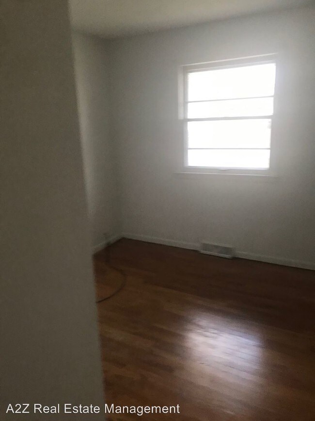 Building Photo - 3 br, 1 bath House - 2210 N Fairmount