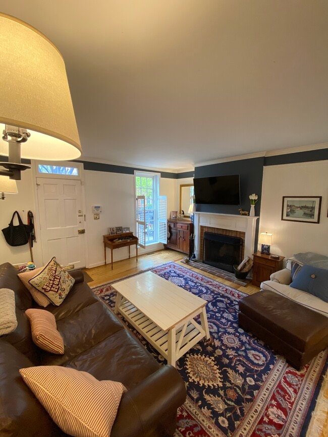 Living Room - 145 W Hill St