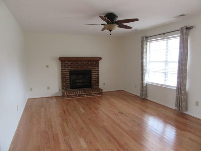 Foto del edificio - Sandy Hill