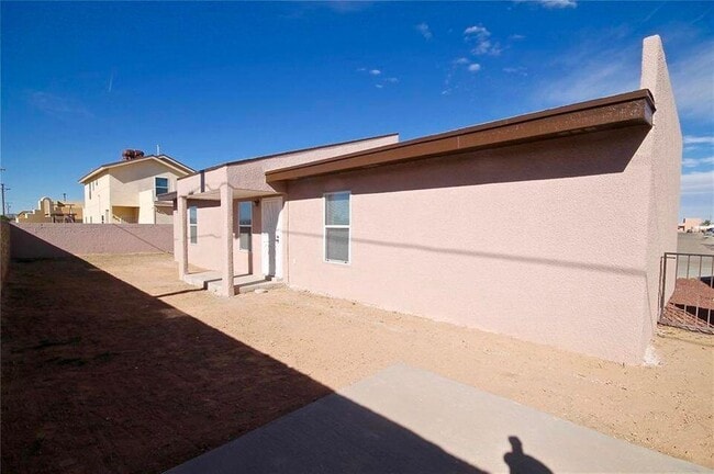 Foto del edificio - 11564 Jamaican Palm Dr