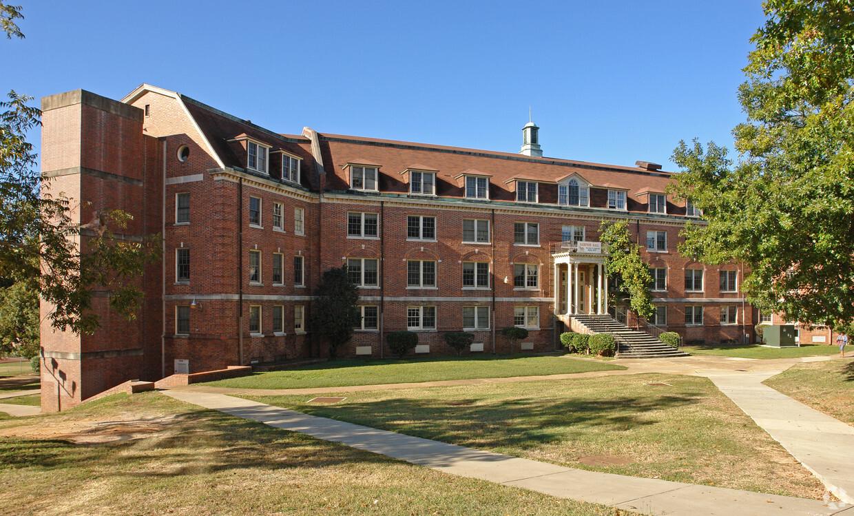 Primary Photo - Sampson Hall