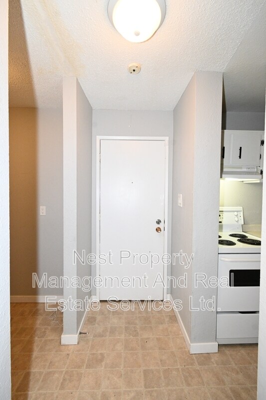 Building Photo - 4280 Quentin Ave