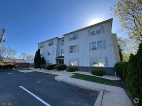 Building Photo - 1270 N Broad St