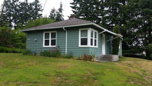 Foto del edificio - Charming 3-Bedroom Cottage Near Downtown Gig Harbor