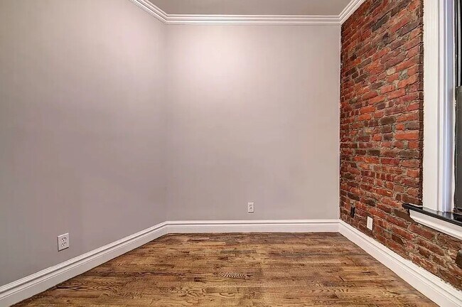 Building Photo - 410 East 13th Street