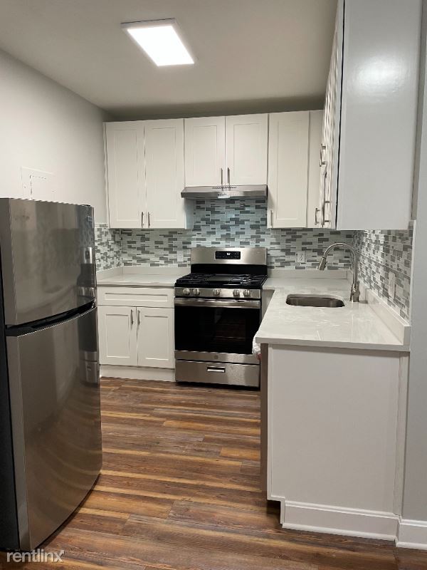 Foto principal - 22 Kenmar Dr