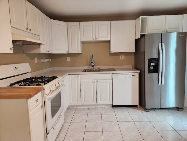 Building Photo - 4110 Luckie Ct