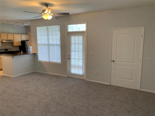 Building Photo - 420 Summit Ridge Pl