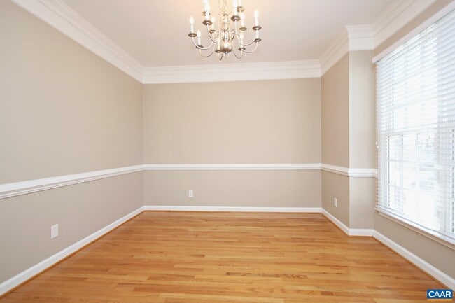 Building Photo - 9033 W End Cir