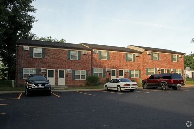 Building Photo - Woodside Village