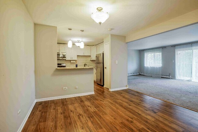 Building Photo - 505 S Cleveland Ave
