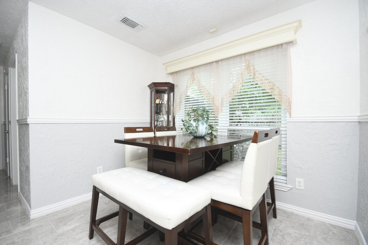 Foto del edificio - 7514 Split Oak Ct