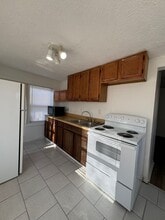 Building Photo - 134 Central Ave