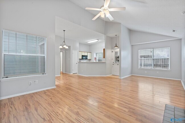 Foto del edificio - 120 Briargate Ln