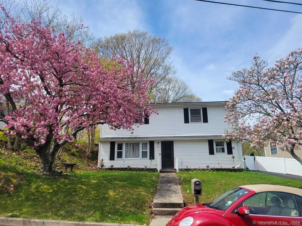 Primary Photo - 10 Roosevelt St