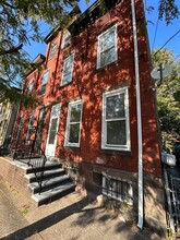 Building Photo - 298 Rutherford Ave
