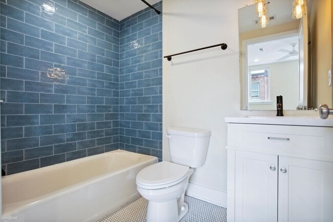 Foto del edificio - 5 br, 4 bath Duplex - 2009 N 17th St Unit 2