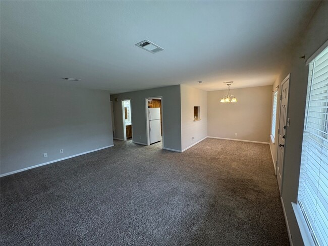 Building Photo - 2302 Penick Rd