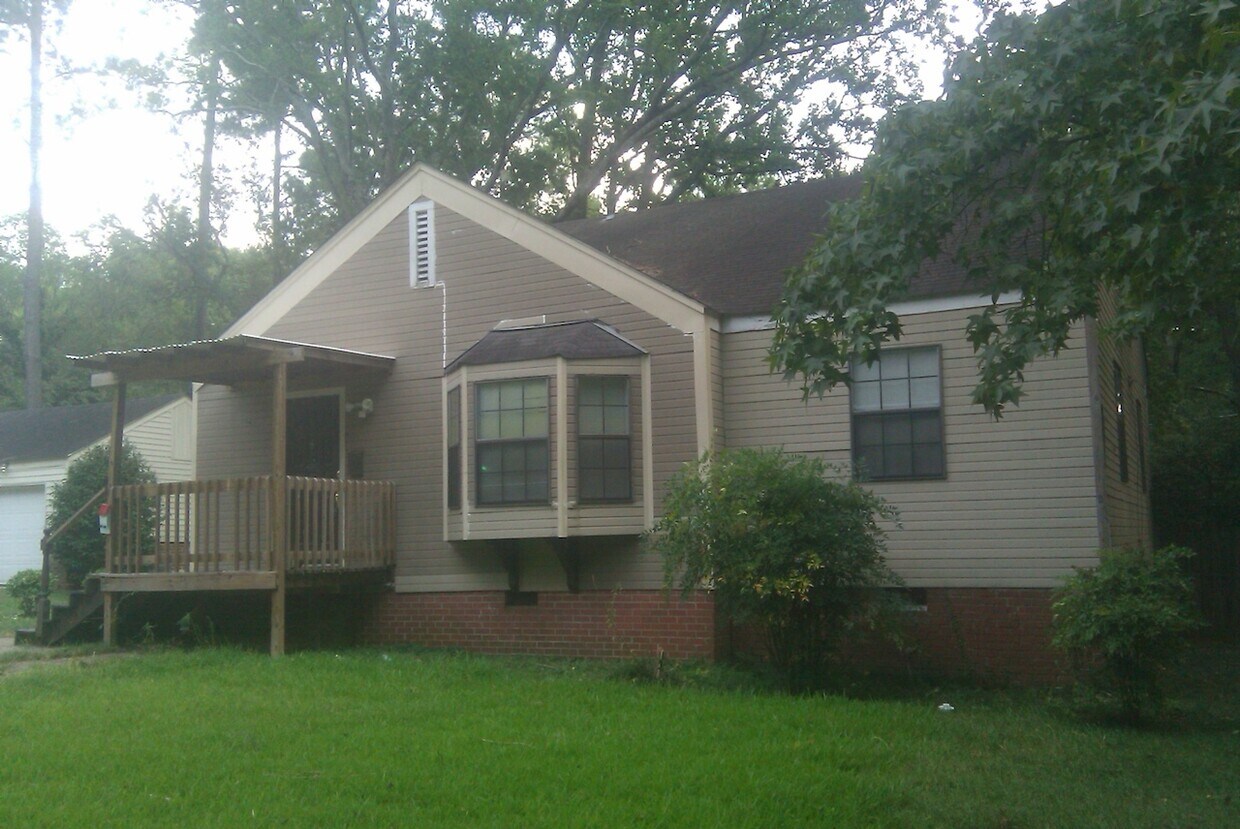 415 Broadmoor Dr, Jackson, MS 39206 House Rental in Jackson, MS