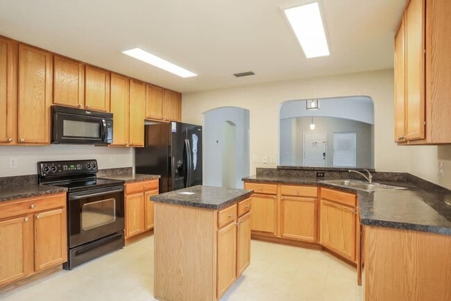 Building Photo - 3854 Pebble Brooke Circle South