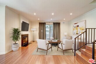 Building Photo - 8505 Gulana Ave