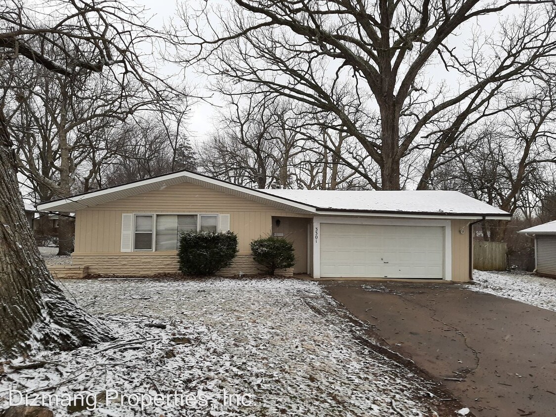 Primary Photo - 3 br, 2 bath House - 3301 S. Dayton Ave