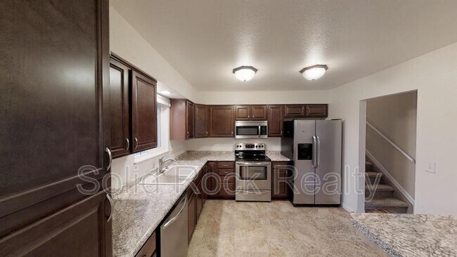 Foto del edificio - 5413 Mira Loma Cir