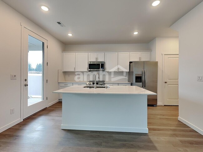 Foto del edificio - 5132 Turnstone St SE