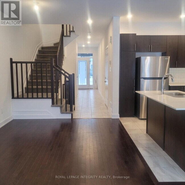 Building Photo - 1026 Hydrangea Ave