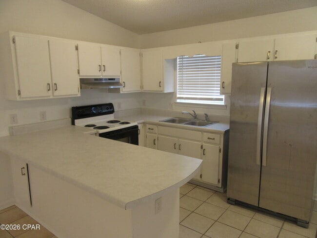 Foto del edificio - 5111 Flint Ave