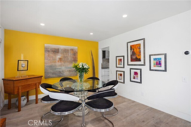 Foto del edificio - 25671 Cresta Loma