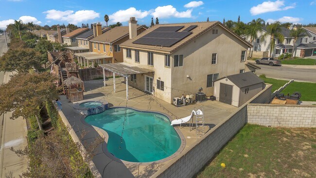 Foto del edificio - 952 E Cottonwood St