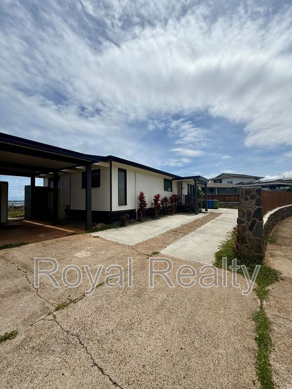 Building Photo - 98-1613 Ho'olauae St
