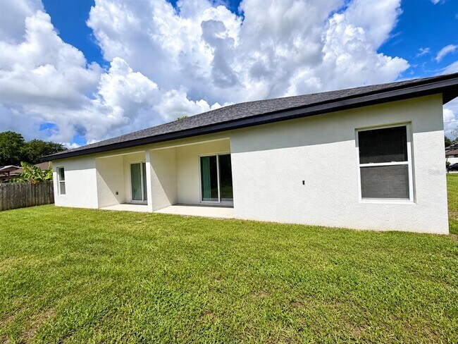 Building Photo - 309 Clermont Dr