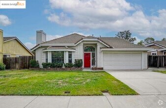 Building Photo - 1616 Lindbergh Dr