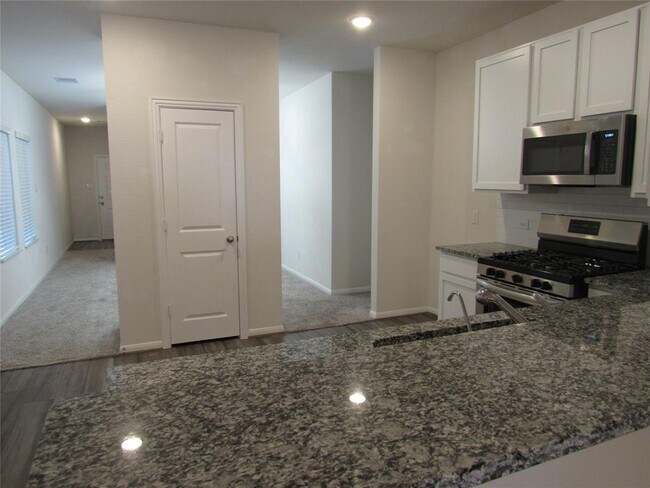 Foto del edificio - 1146 Magnolia Branch Ln