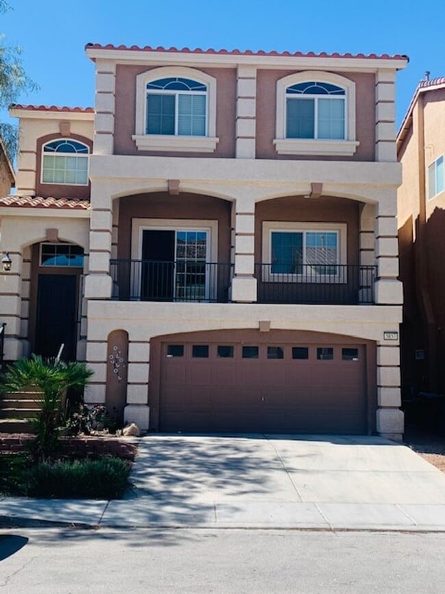 Building Photo - 5857 Pillar Rock Ave